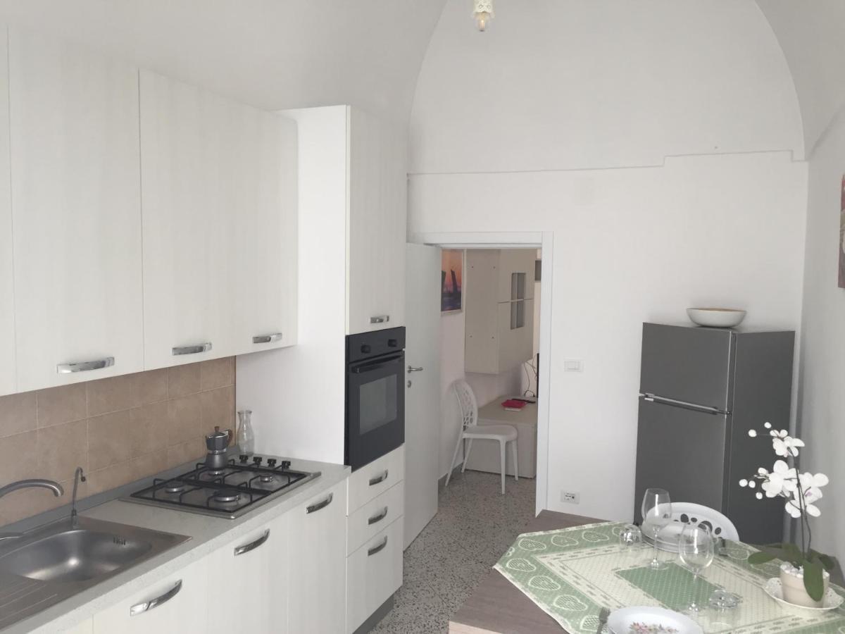 Apartamento Donna Nina - Via San Martino 62 Monopoli Exterior foto